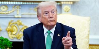 Trump signs executive order ensuring TSA workers are paid during DHS shutdown